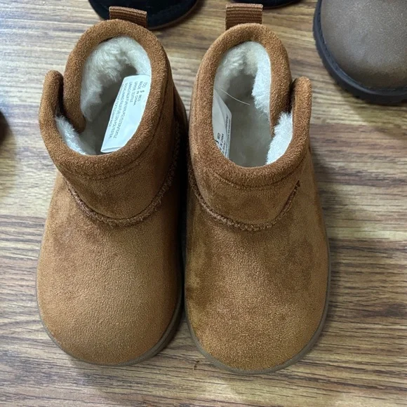 Toddler Girls Boots Lot size 5 - Picture 3 of 5